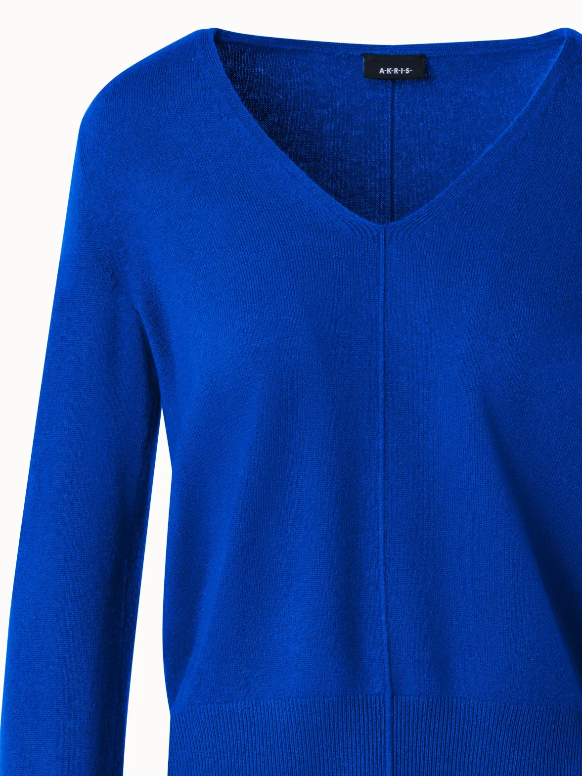 100% Cashmere V-Neck Sweater