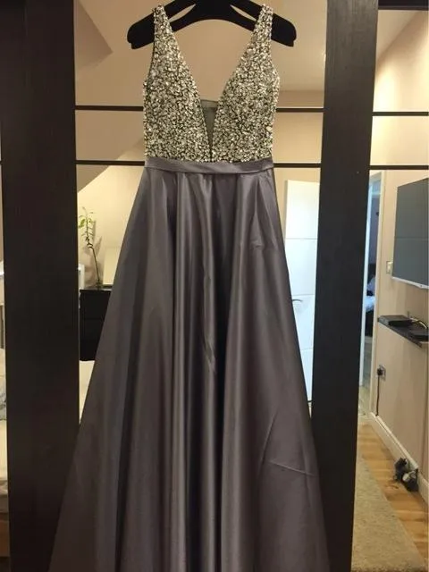 BEPEITHY V-Neck Beads Bodice Open Back A Line Long Evening Dress Party Elegant Vestido De Festa Fast Shipping Prom Gowns