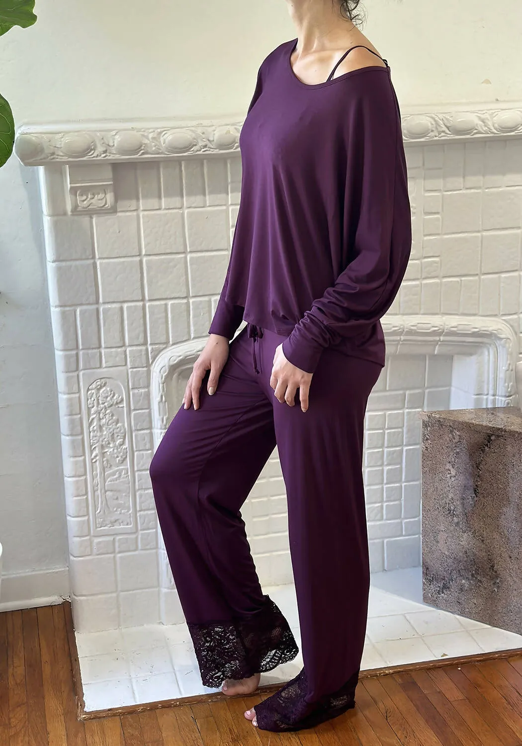 Ellie Batwing Top Grape Wine