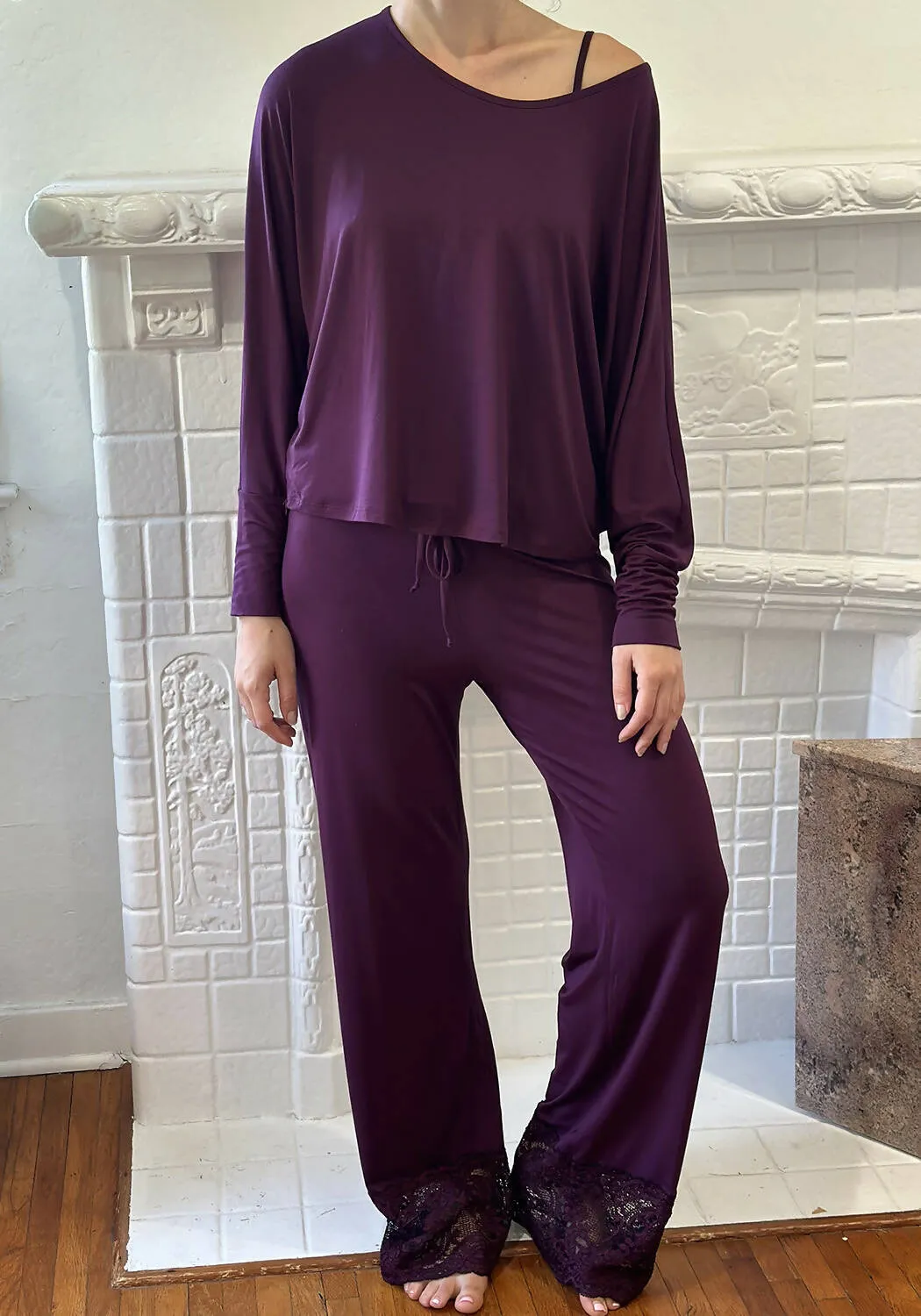 Ellie Batwing Top Grape Wine