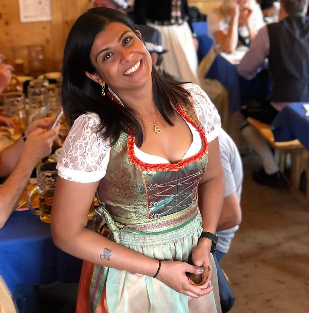Lace Sweetheart Dirndl Blouse