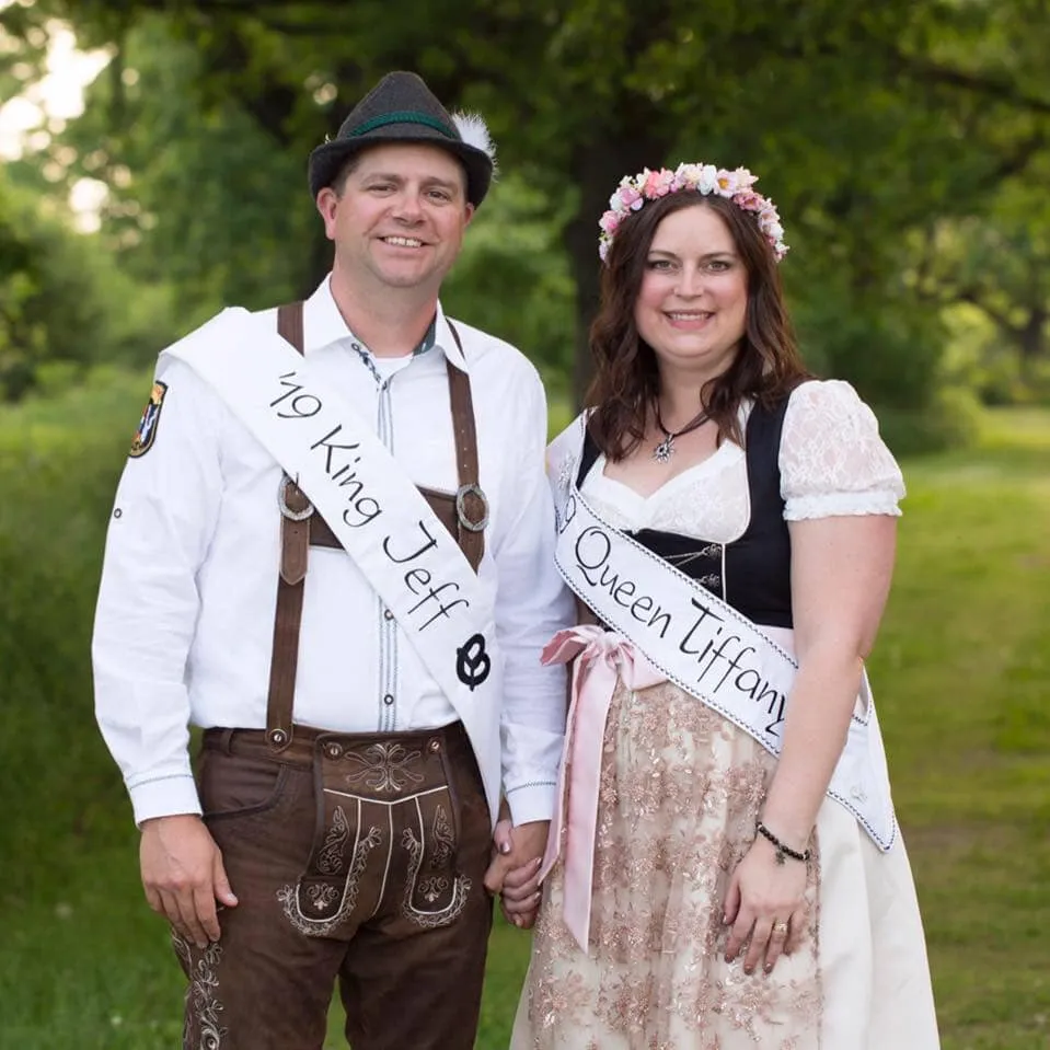 Lace Sweetheart Dirndl Blouse