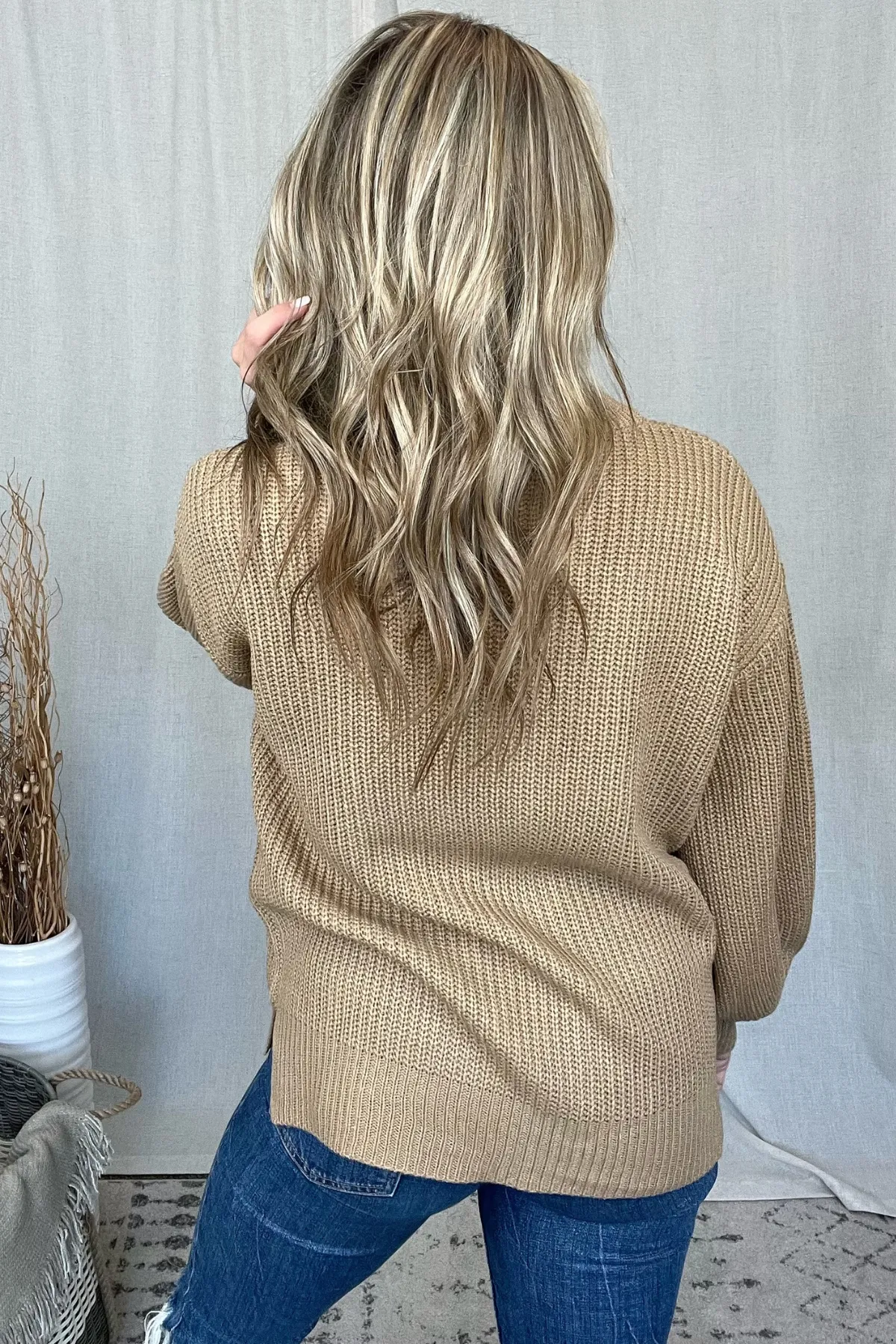 LATTE SWEATER WITH BALLOON SLEEVES